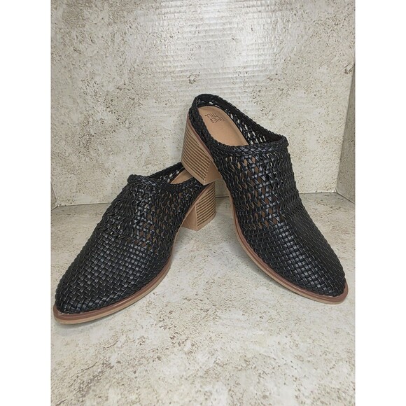 Black Woven Chunky Block Heel Mules Women Sz 8 Pointed Toe Casual Chic Shoes - Picture 1 of 8